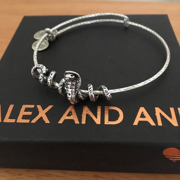 ❌SOLD❌ Rare Alex and Ani Serpent / Cobra Bracelet - Picture 3 of 6